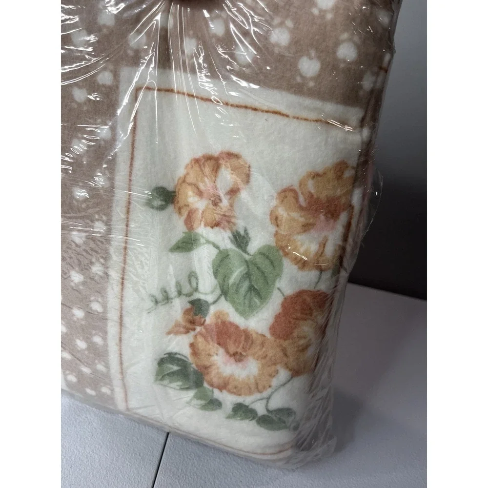 Vtg Beacon Prairie Song Blanket‎ Floral 72